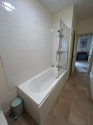 bathroom- click for photo gallery